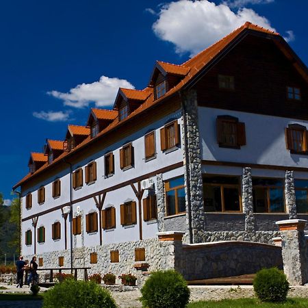 Hotel Gacka Otočac Exterior foto