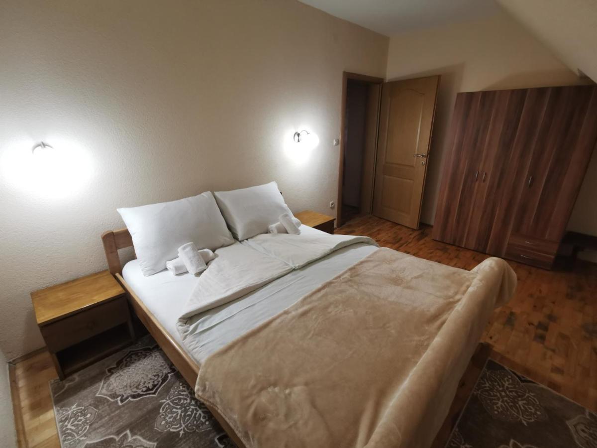 Hotel Gacka Otočac Exterior foto